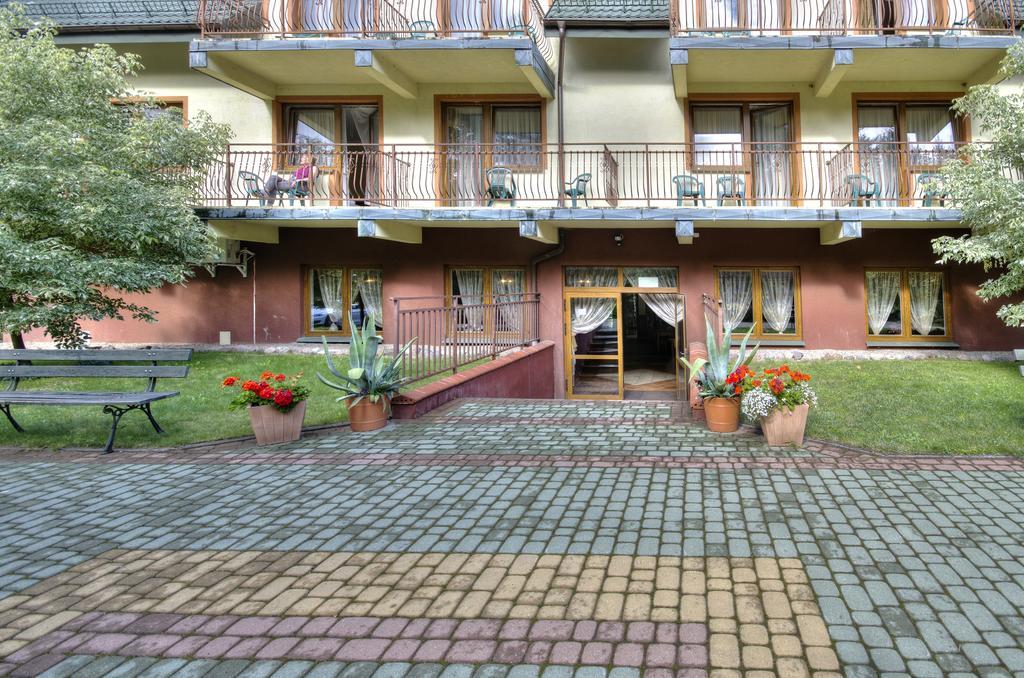 Augustowia Hotel Exterior photo
