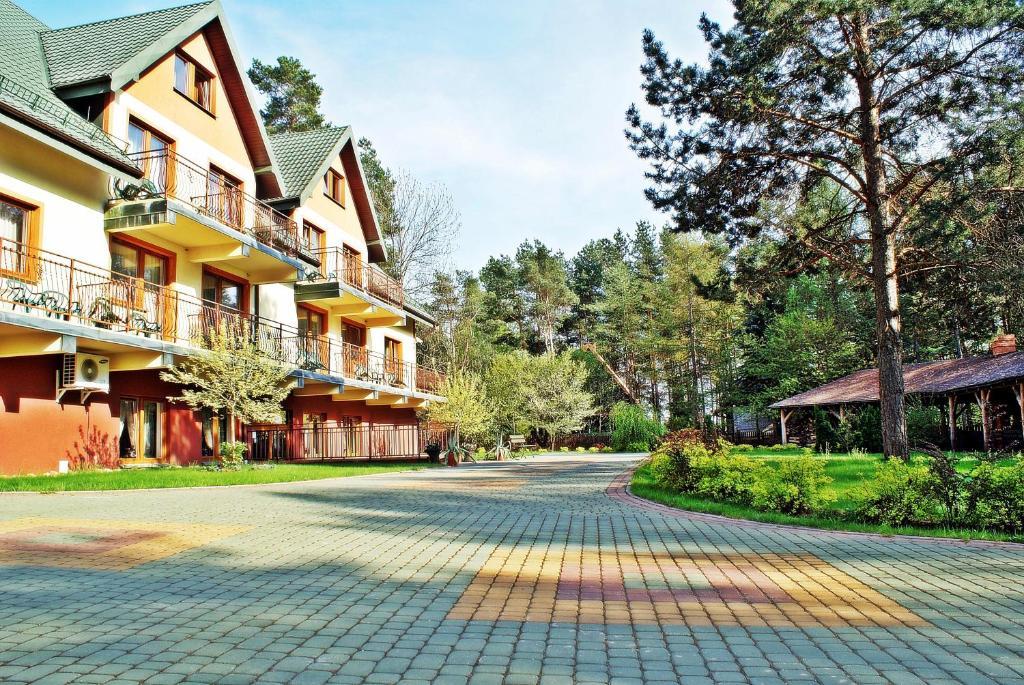 Augustowia Hotel Exterior photo